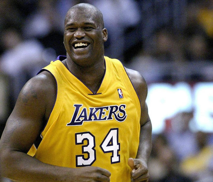 普拉蒂尼等尤文传奇与一线队见面，并参观海瑟尔惨案纪念碑（普拉蒂尼领衔尤文名宿与一线队会晤，致敬海瑟尔惨案纪念碑）