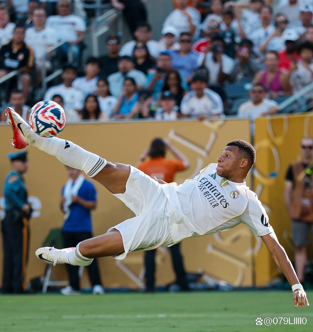 德波尔：对执教没什么热情，一点也不怀念那些负面情绪（德波尔：已无执教热情，对负面情绪毫无留恋）