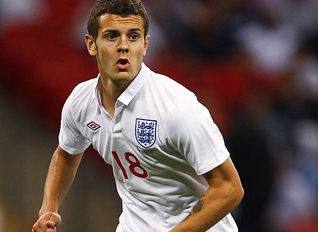 队报评法甲第14轮最佳阵：托万助朗斯登顶领衔，巴黎无人入选（法甲第14轮最佳阵容出炉：托万率朗斯登顶，巴黎无人上榜）