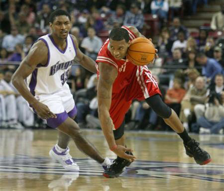 每体：拉菲尼亚已是巴萨非卖品，他的目标是赢得欧冠和世界杯（每体：巴萨将拉菲尼亚列为非卖品，球员剑指欧冠与世界杯桂冠）