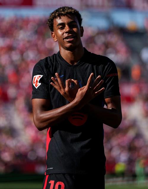 踢球水平与人口无关？世界人口前十国家中有8队无缘世界杯（人口规模不等于足球实力：全球人口前十国有八队无缘世界杯）